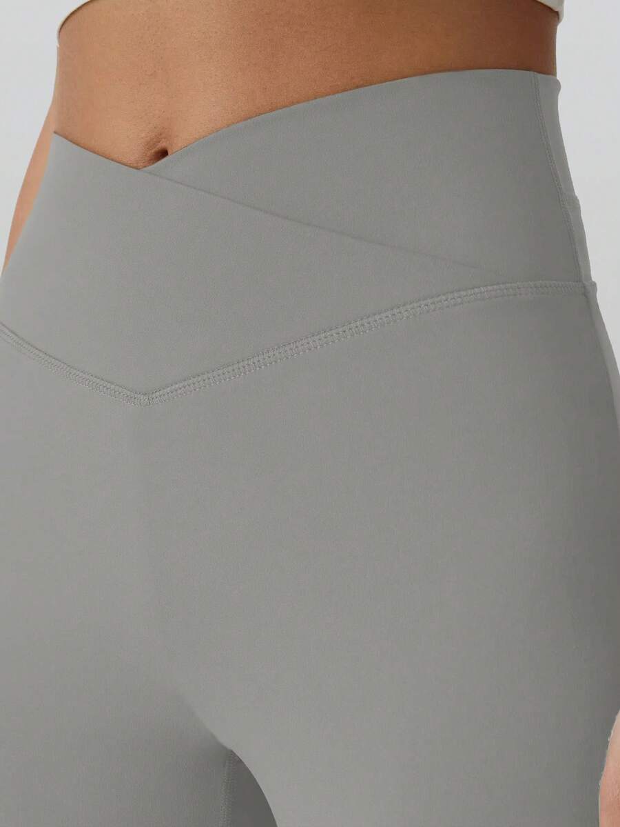 RunOnWheels™ | Viral BBL Flare Legging Zonder Voornaad